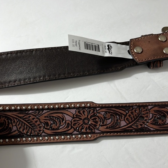 NWOT Nocona floral tooled studded tapered leather Western belt N210004802 sz 32 - Picture 6 of 6